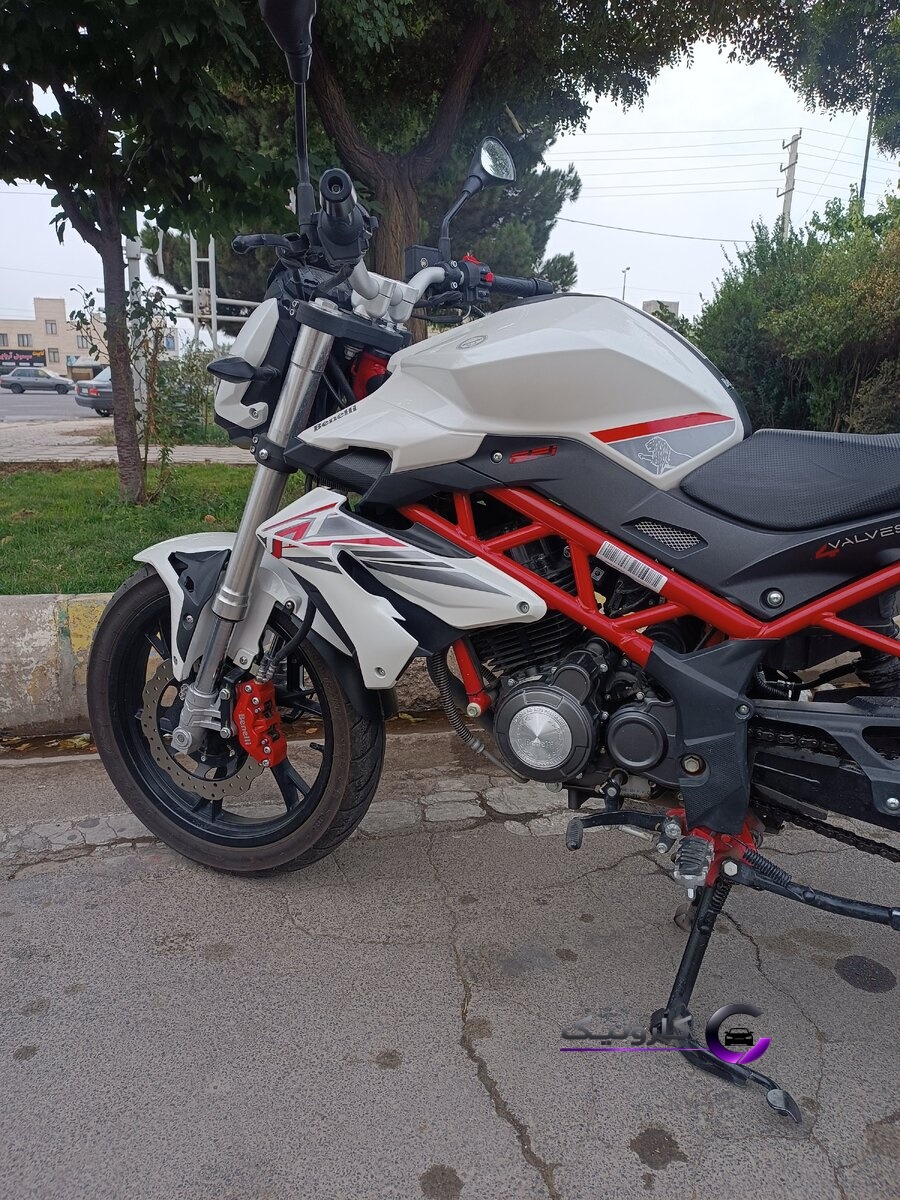بنلی 150 نیوفیس 1402 کم کار و عروسک