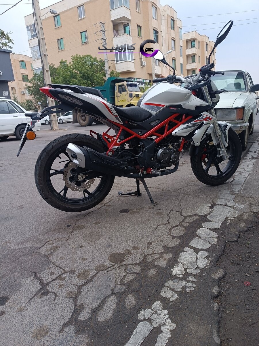 بنلی 150 نیوفیس 1402 کم کار و عروسک